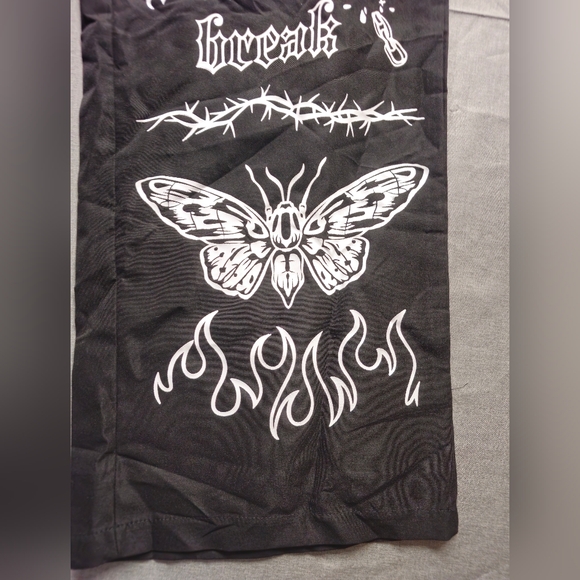 Street Life Butterfly & Letter Graphic Wide Leg Pants Small U.S. 4 womens - Picture 3 of 10